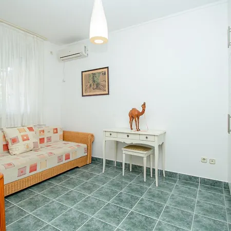 984 - Vizparti Panoramas Apartment